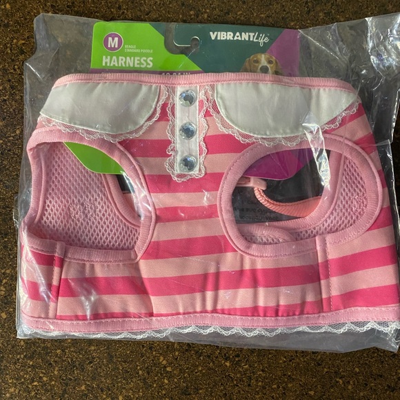 Pet Lovers,Vibrant Life Pink, and White Striped Bling Harness and Matching Hat - Picture 1 of 6